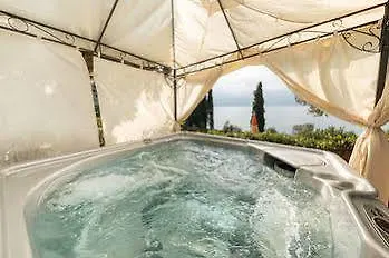 Hotel Residence Gardasee Apartments With Lake View Pai